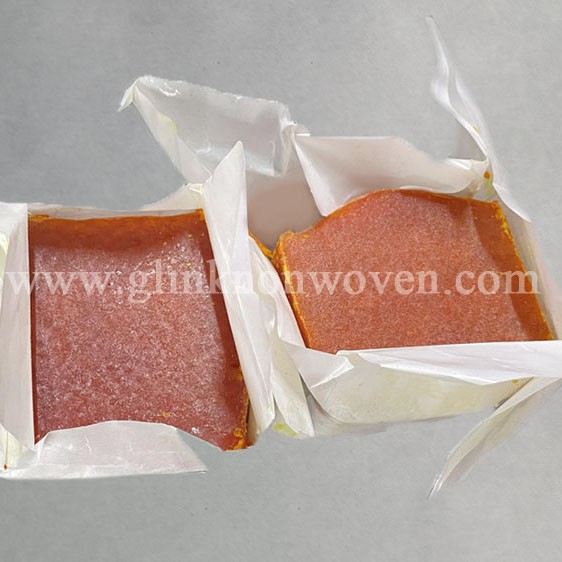 Application of Wetness indicator adhesives in diapers